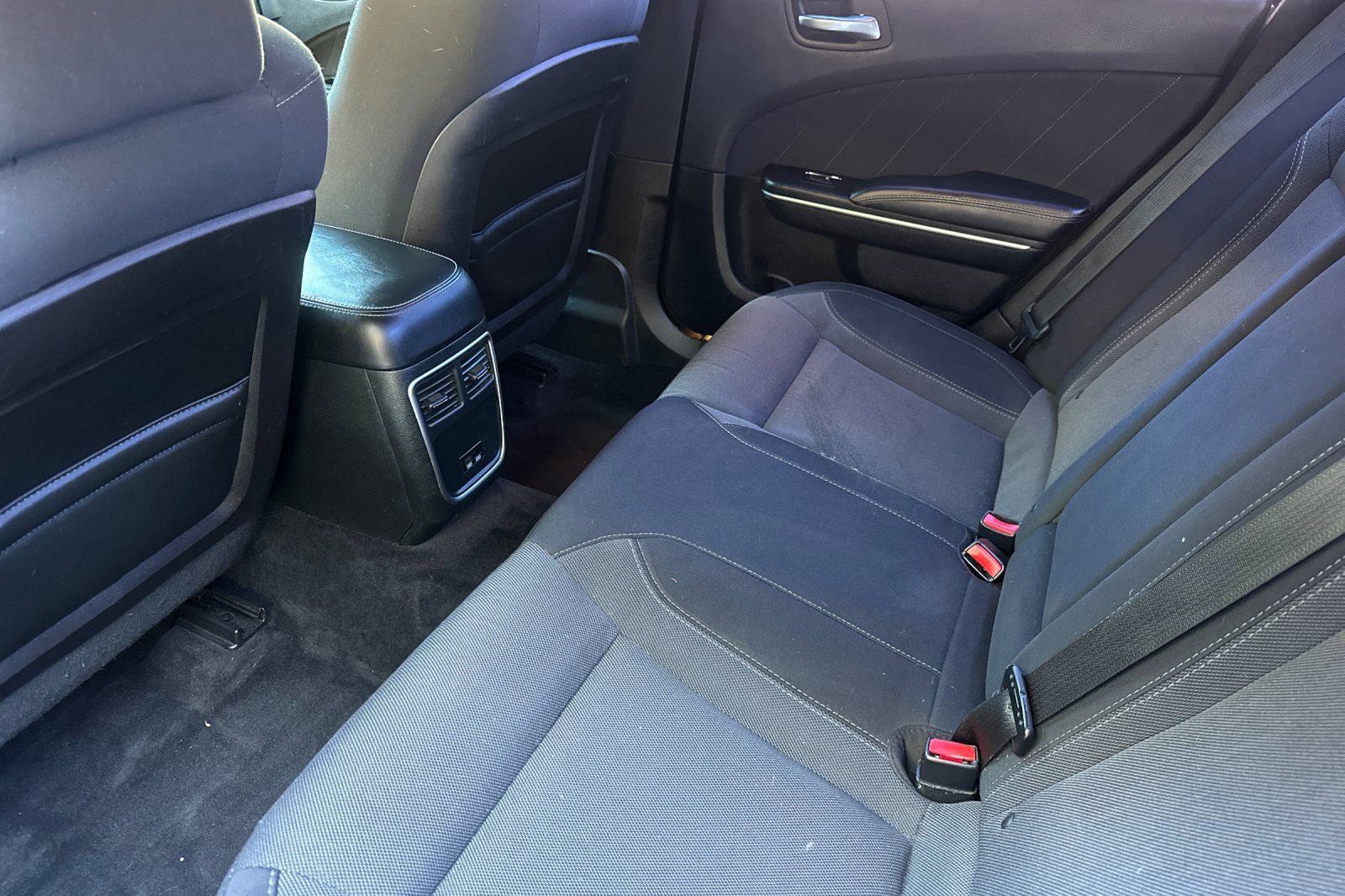 Used 2016 Dodge Charger R/T image 26