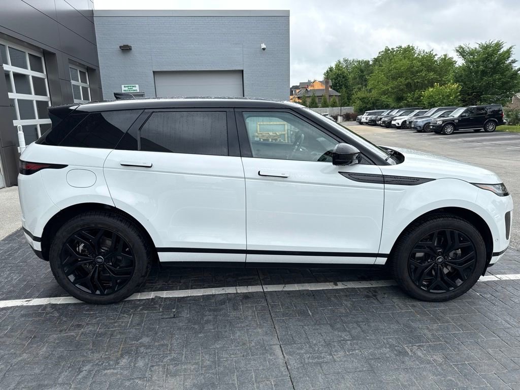 Used 2020 Land Rover Range Rover Evoque SE AWD/4WD image 6