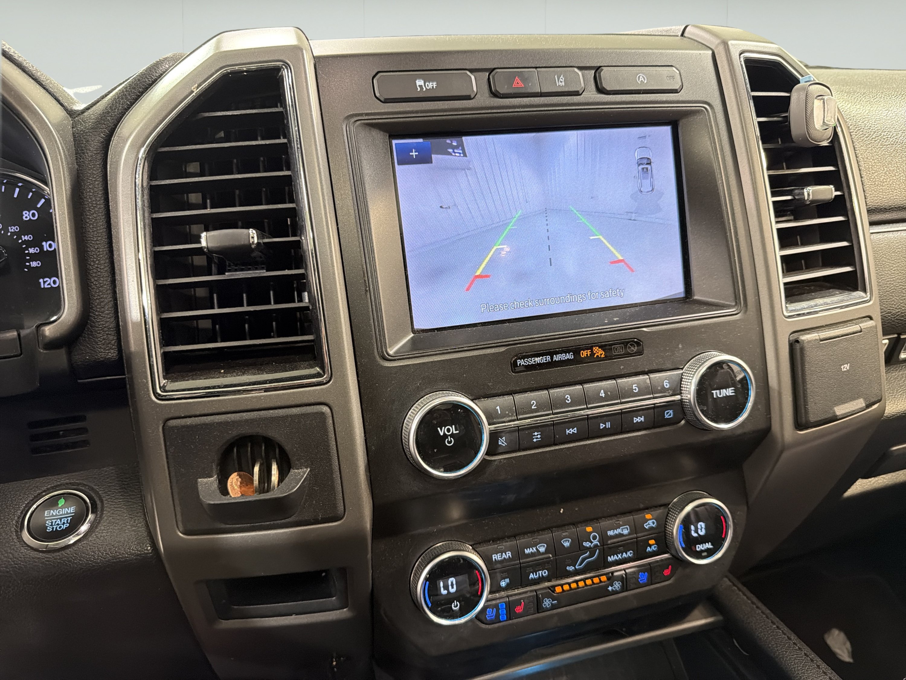 Used 2020 Ford Expedition Max XLT w/ Equipment Group 202A RWD image 20