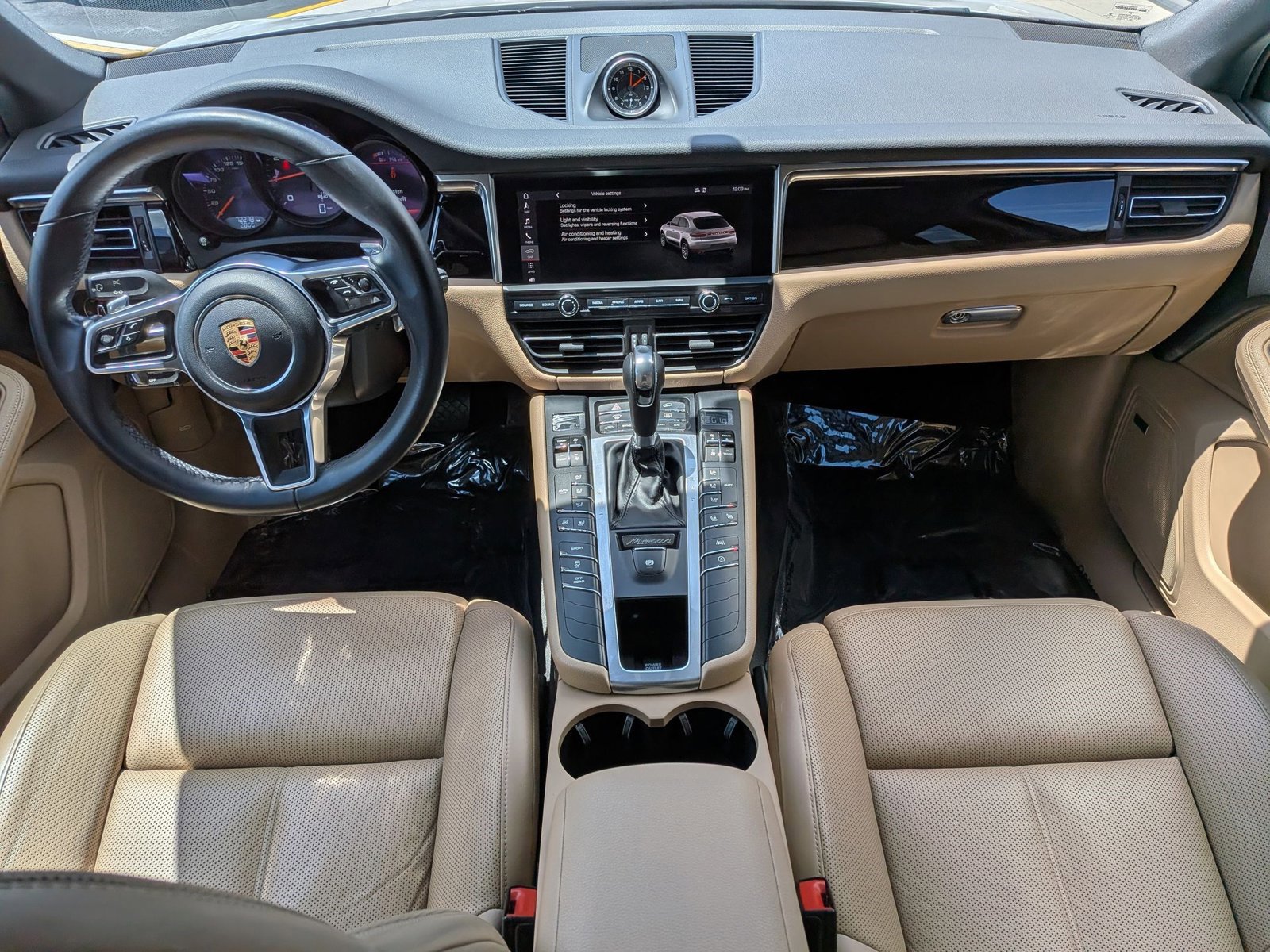 Used 2019 Porsche Macan AWD/4WD image 24