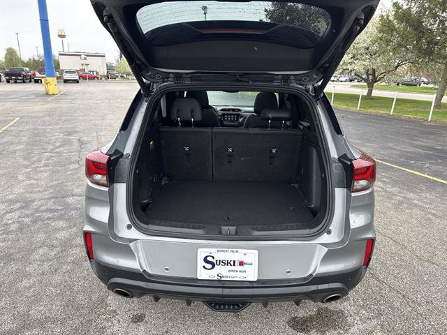 Certified 2023 Chevrolet TrailBlazer RS w/ Sun and Liftgate Package AWD/4WD image 50