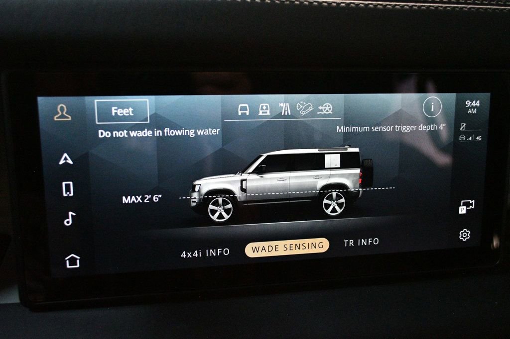 Used 2024 Land Rover Defender 110 S AWD/4WD image 53
