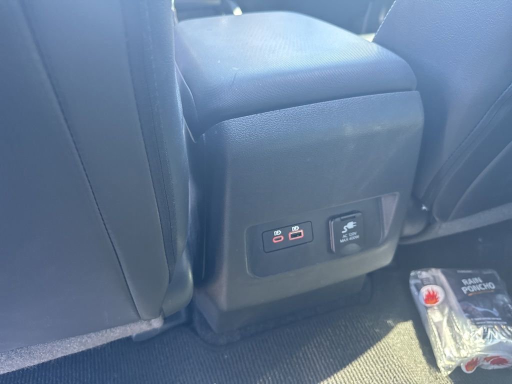 Used 2024 Nissan Frontier SL w/ Technology Package image 18