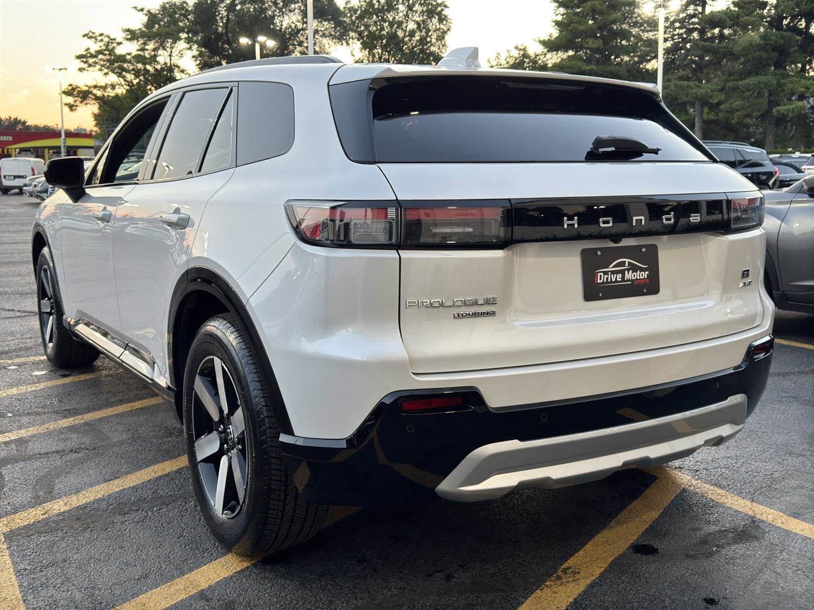 Used 2024 Honda Prologue Touring image 17