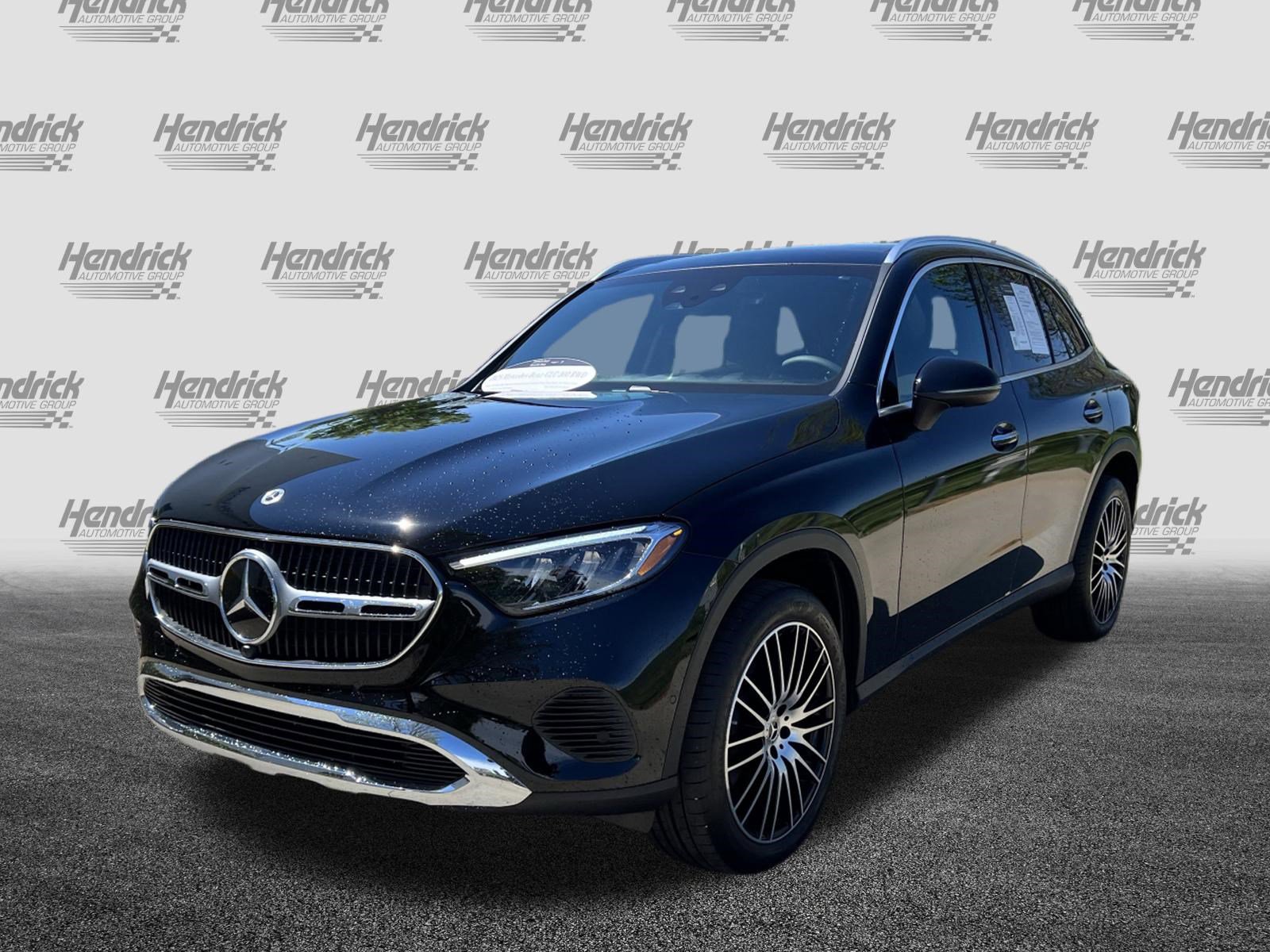 Certified 2025 Mercedes-Benz GLC 300 image 5
