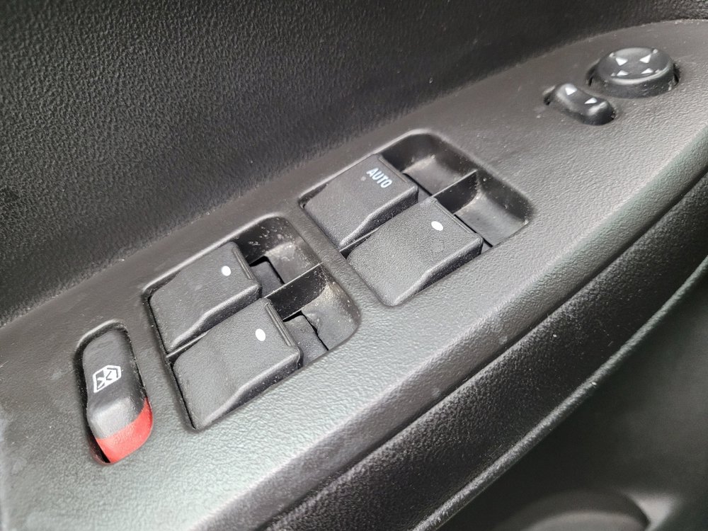 Used 2014 Chevrolet Impala LT w/ LT Sunroof Package FWD image 27