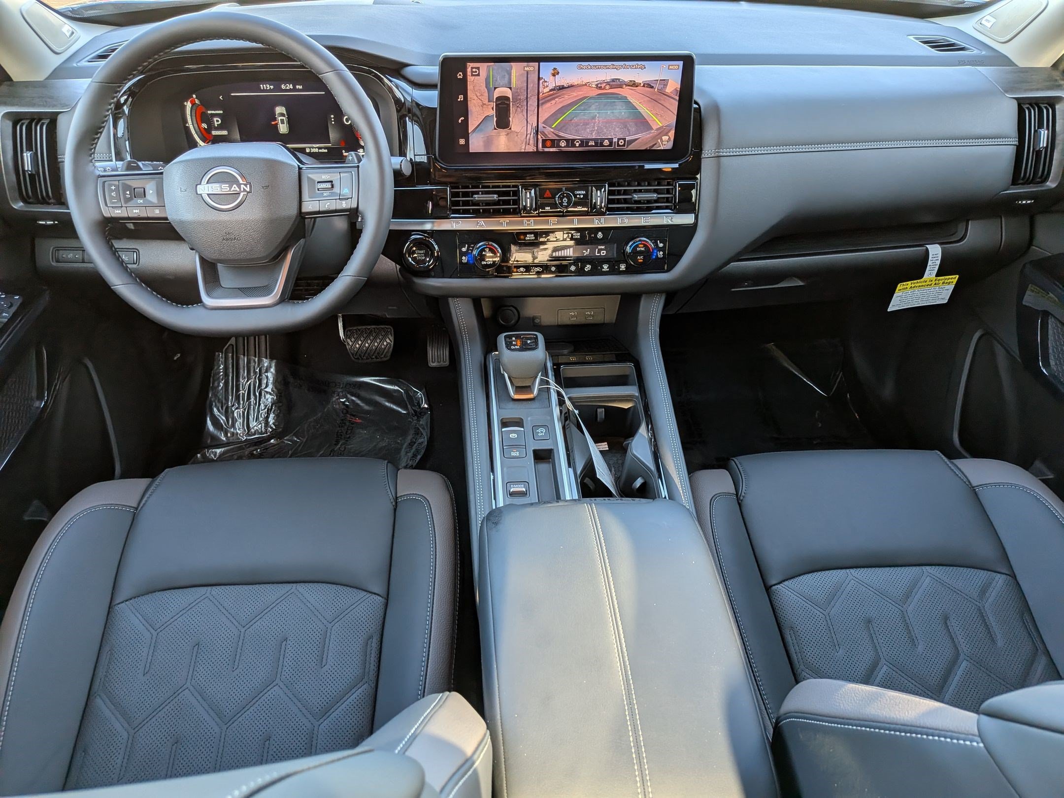 New 2026 Nissan Pathfinder Platinum FWD image 10