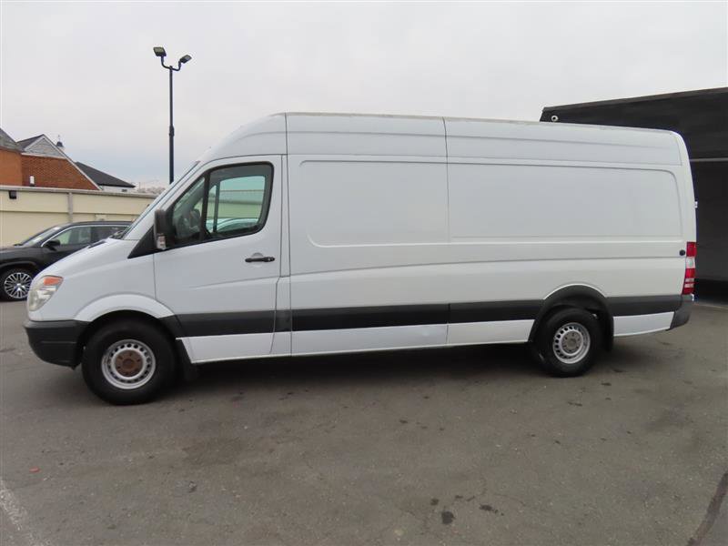 Used 2013 Mercedes-Benz Sprinter 2500 image 10