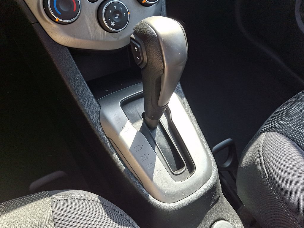 Used 2014 Chevrolet Sonic LT w/ LT Promotional Package FWD image 17