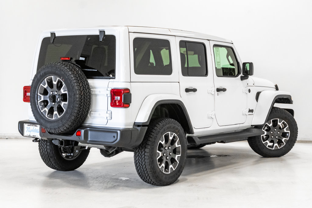 New 2027 Jeep Wrangler Unlimited Sahara AWD/4WD image 29