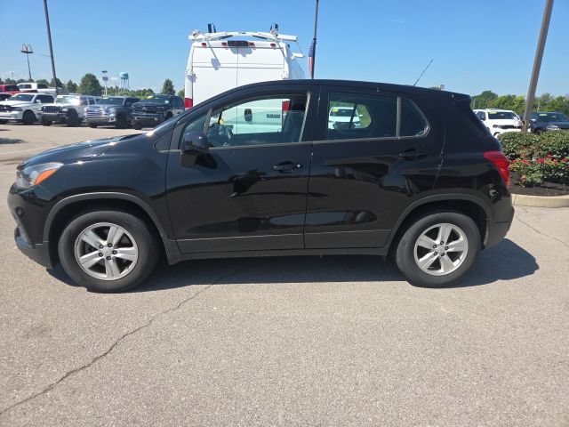 Used 2020 Chevrolet Trax LS FWD image 20