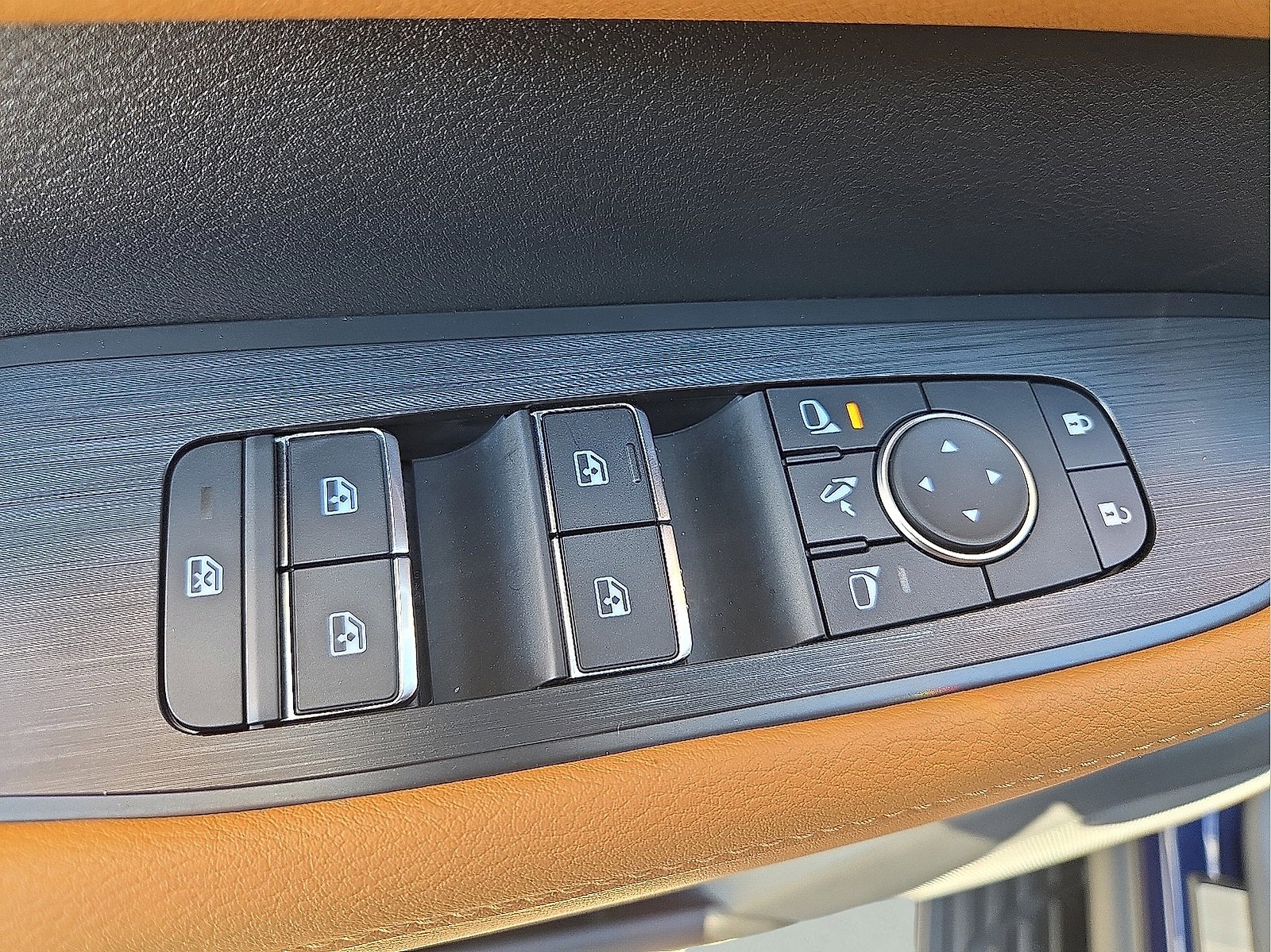 Used 2025 Nissan Armada Platinum Reserve w/ Convenience Package image 15