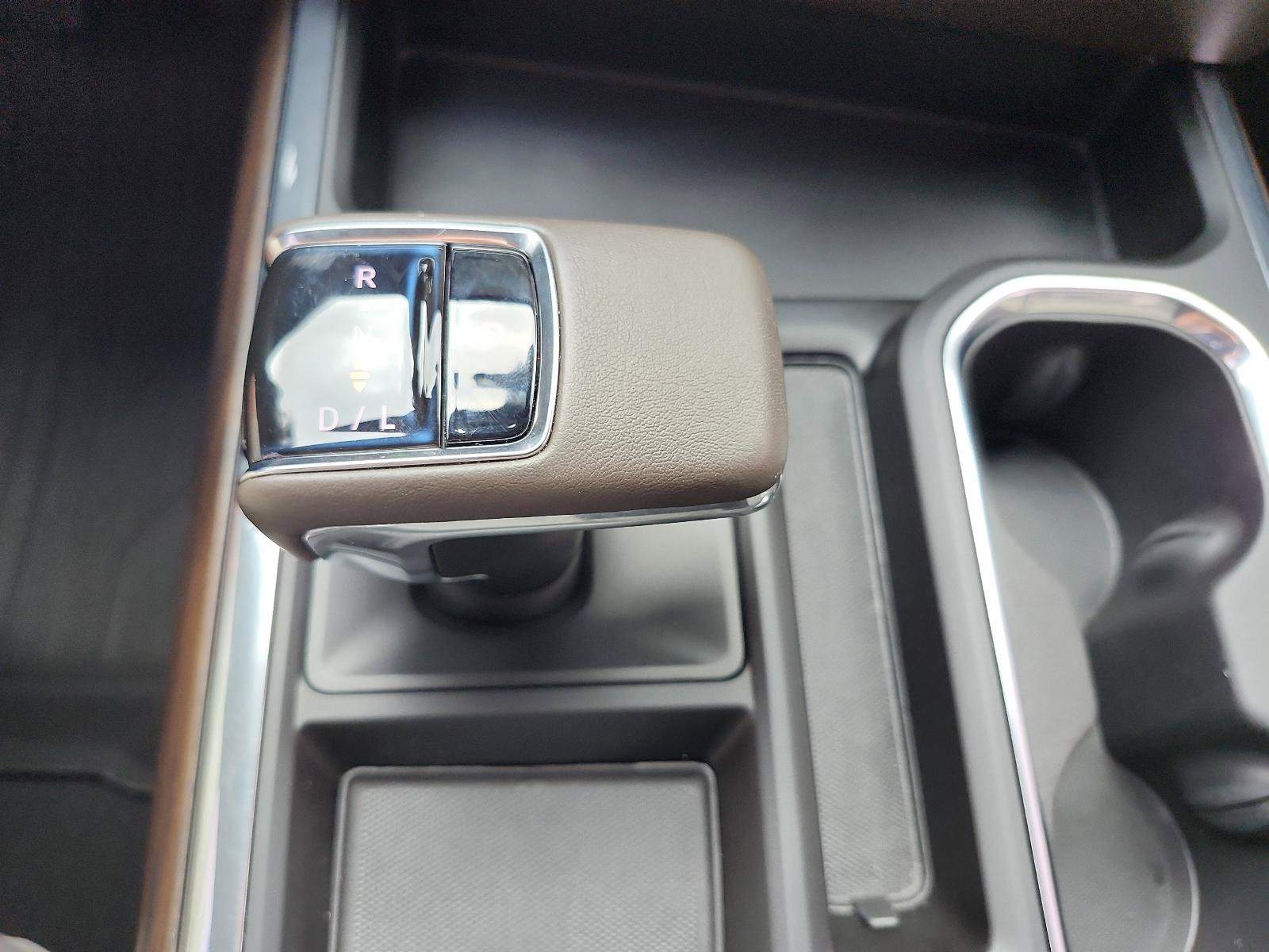 Certified 2022 GMC Sierra 1500 SLT AWD/4WD image 24
