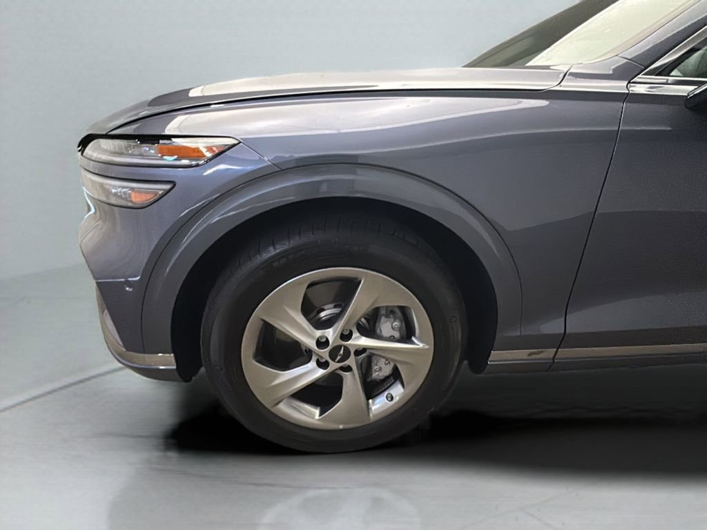 Certified 2026 Genesis GV70 2.5T Advanced image 3
