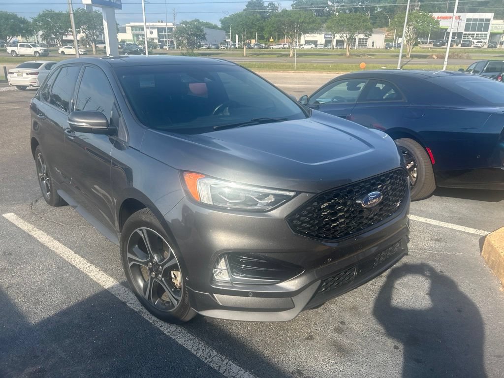 Used 2019 Ford Edge ST w/ Equipment Group 401A AWD/4WD image 11