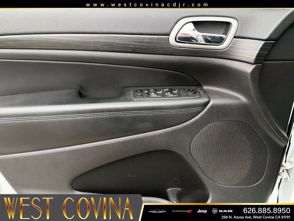Used 2021 Jeep Grand Cherokee Laredo RWD image 13