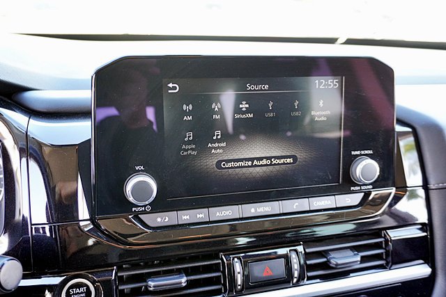 Used 2024 Nissan Pathfinder SV FWD image 36