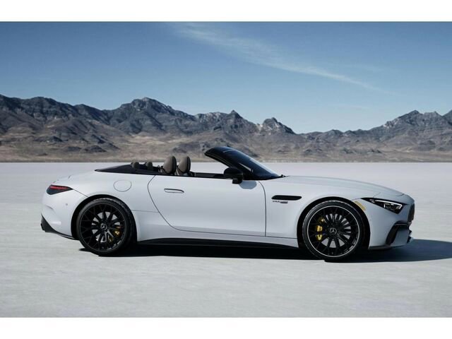 New 2026 Mercedes-Benz SL 63 AMG 4MATIC image 16