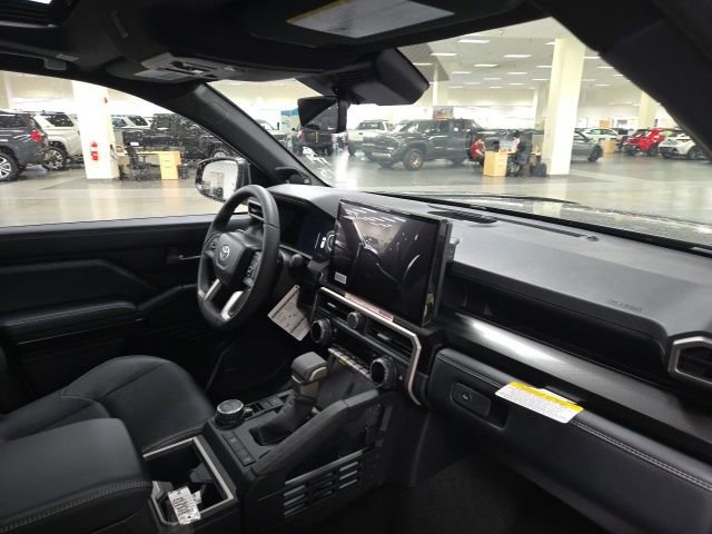 New 2026 Toyota 4Runner Limited AWD/4WD image 9