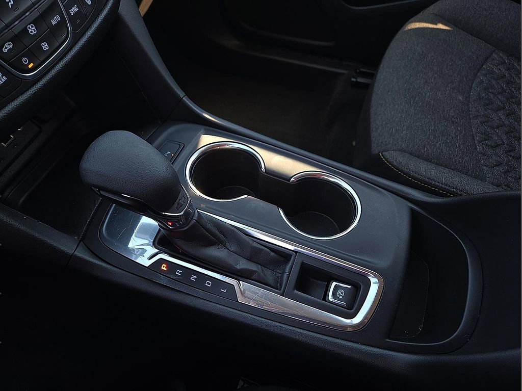 Used 2024 Chevrolet Equinox LT image 20