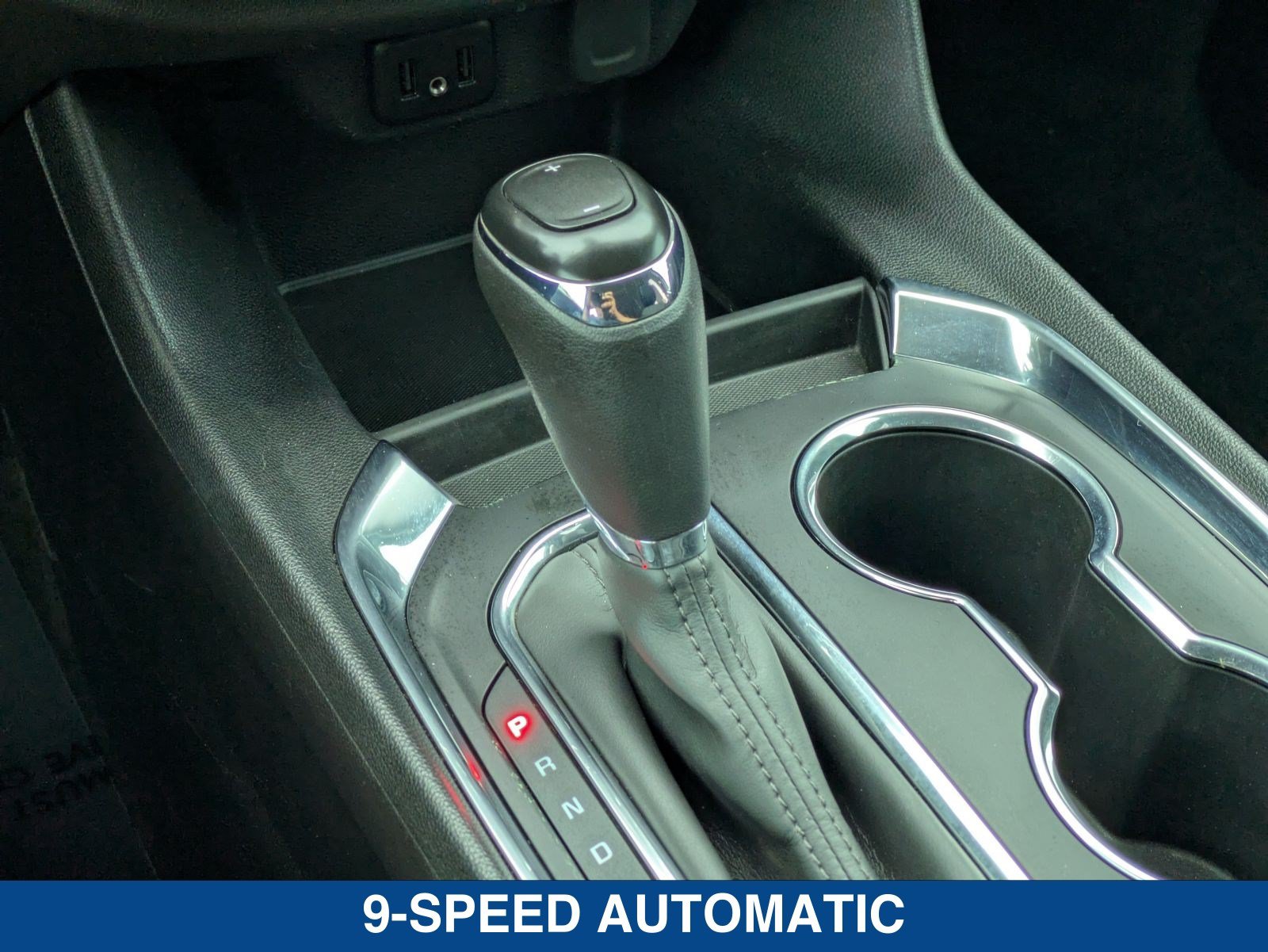 Used 2020 Chevrolet Traverse LS w/ LPO, Floor Liner Package FWD image 33