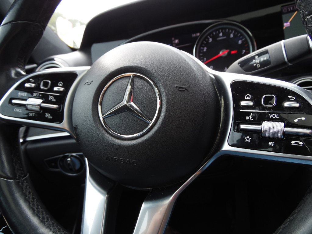 Used 2019 Mercedes-Benz E 300 image 13