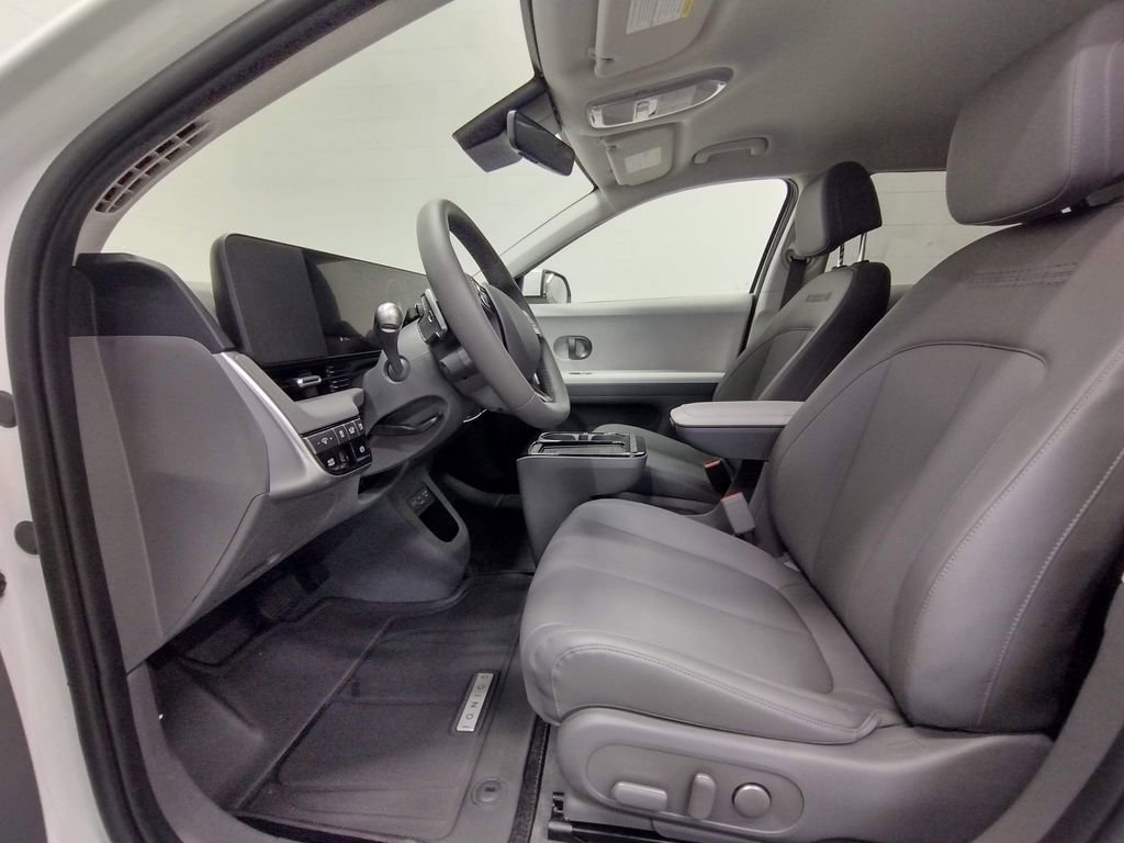 New 2026 Hyundai Ioniq 5 SEL AWD/4WD image 18
