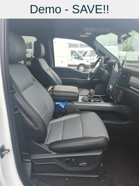 New 2025 Ford F150 Lightning Lariat image 27