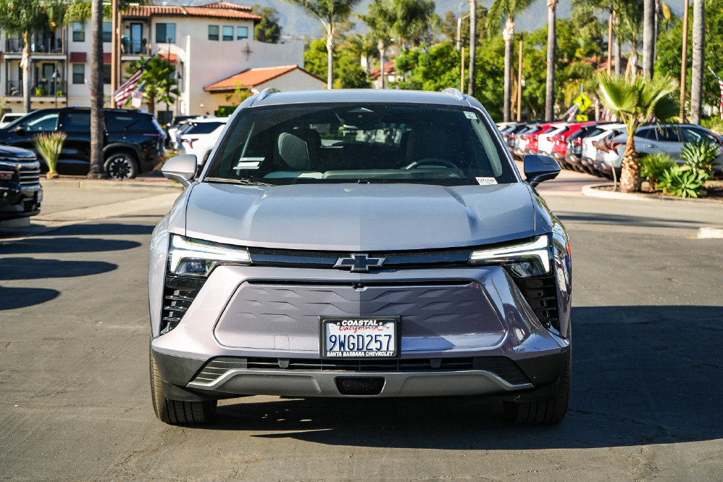 New 2025 Chevrolet Blazer EV LT FWD image 2