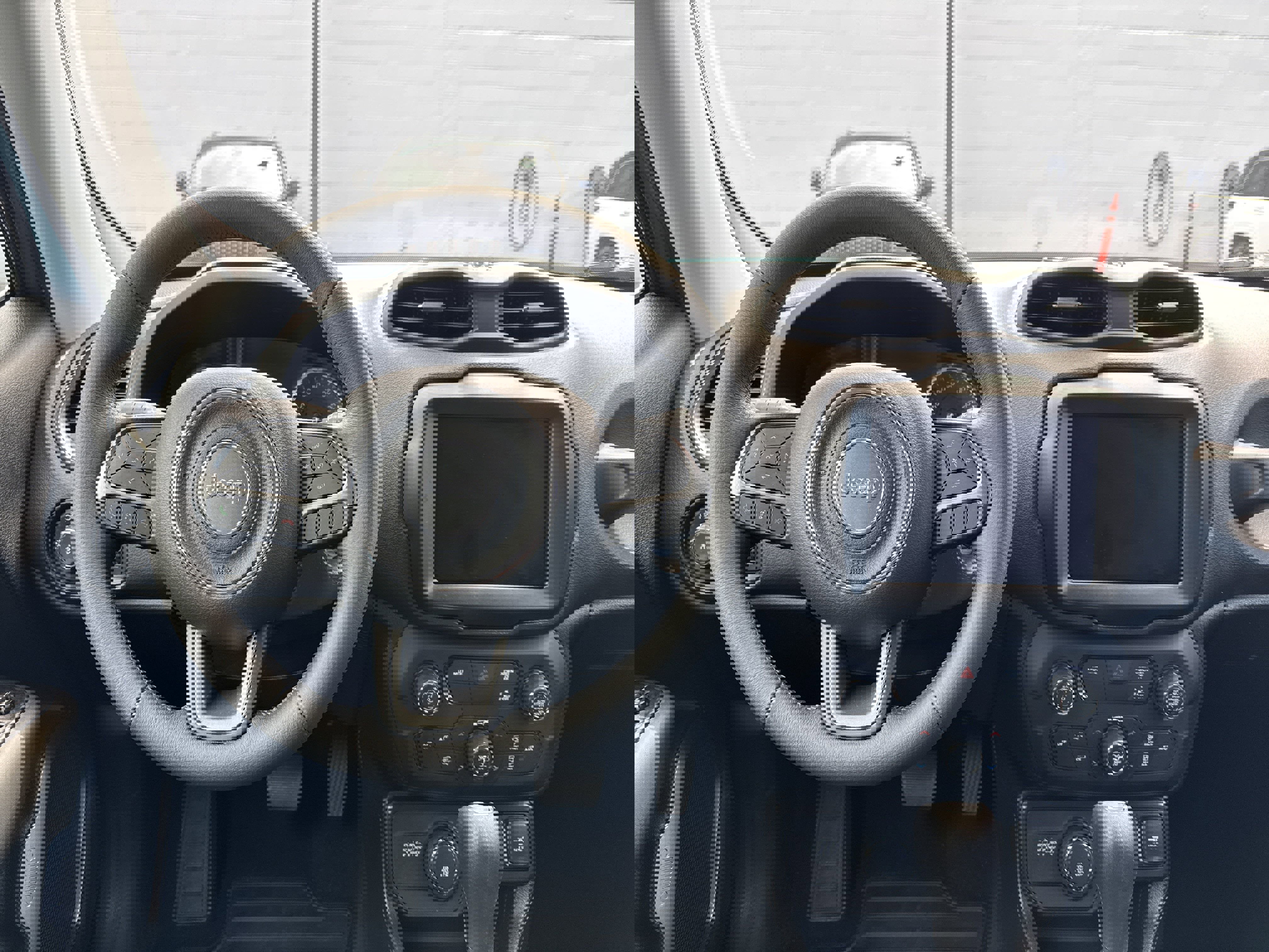 Used 2022 Jeep Renegade Latitude w/ Convenience Group image 13