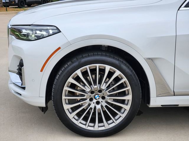 Used 2022 BMW X7 xDrive40i w/ Executive Package image 8