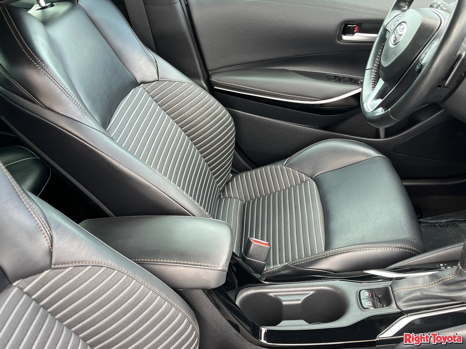 Certified 2021 Toyota Corolla XSE w/ Carpet Mat Package (TMS) FWD image 14