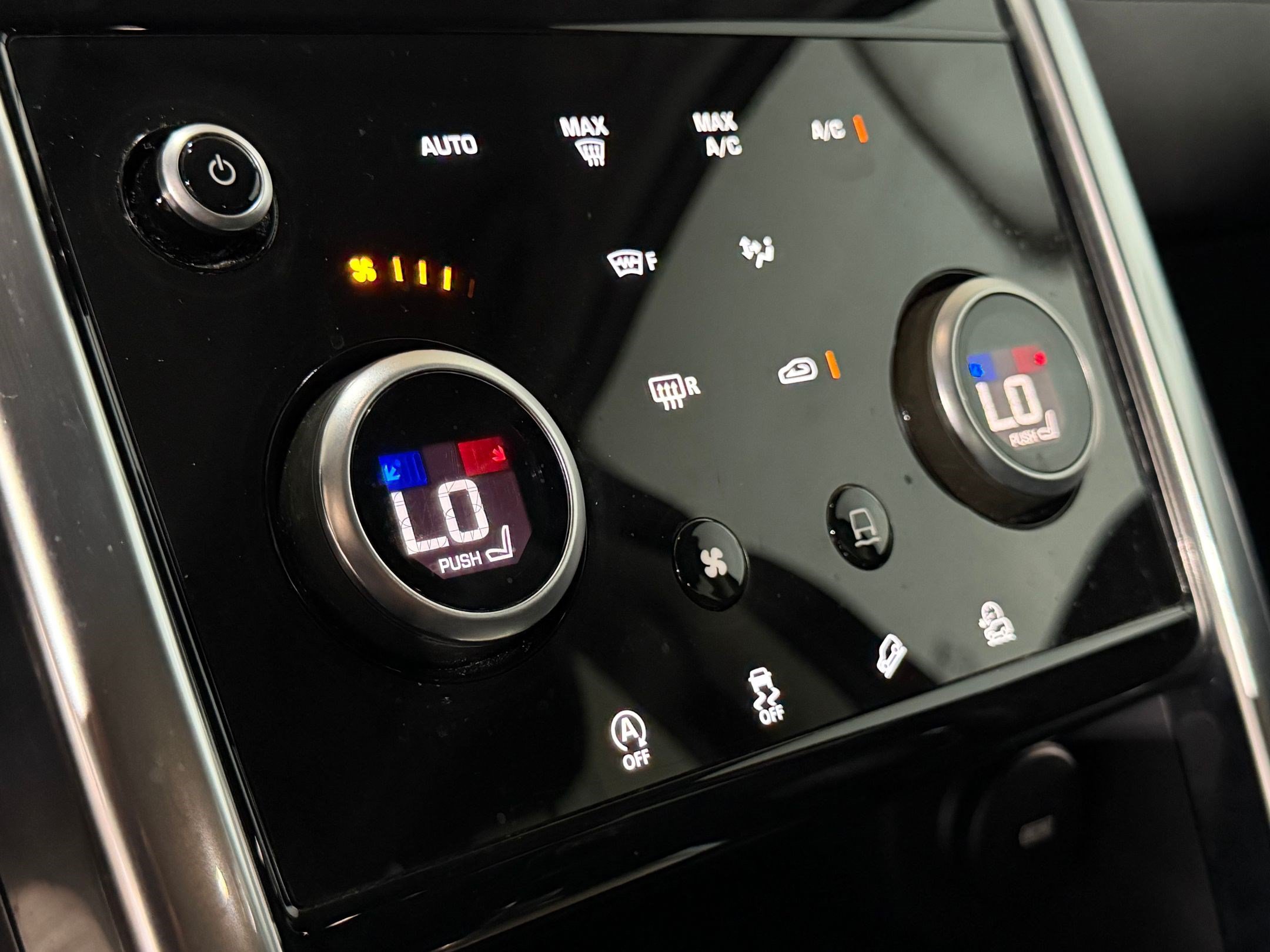 Used 2020 Land Rover Discovery Sport S AWD/4WD image 29