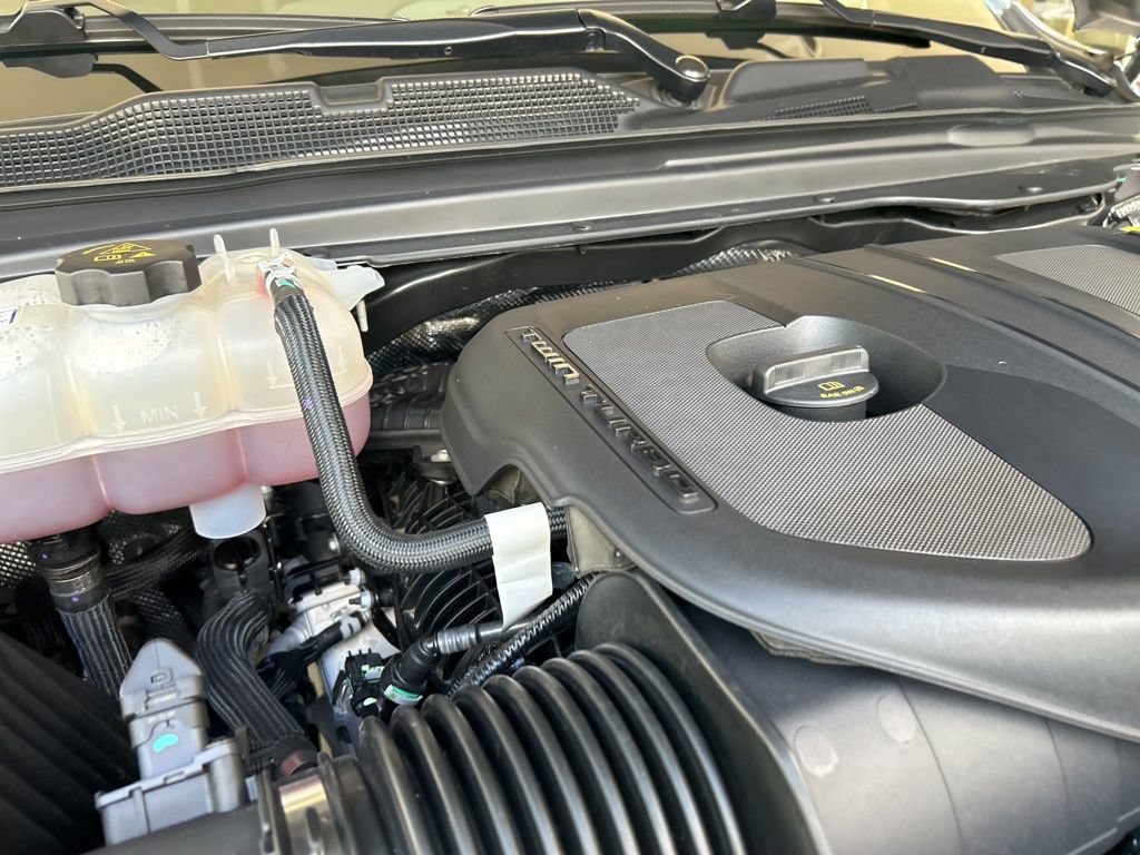 Used 2026 RAM 1500 Laramie AWD/4WD image 13