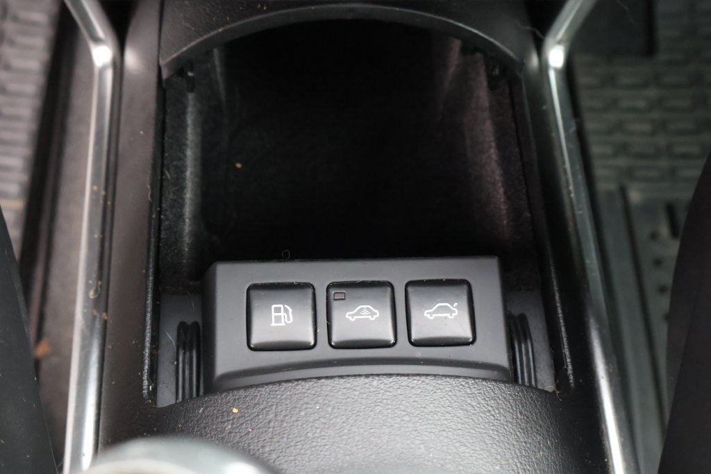 Used 2001 Audi TT 1.8T AWD/4WD image 25