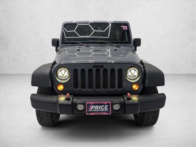 Used 2015 Jeep Wrangler Unlimited Rubicon image 2