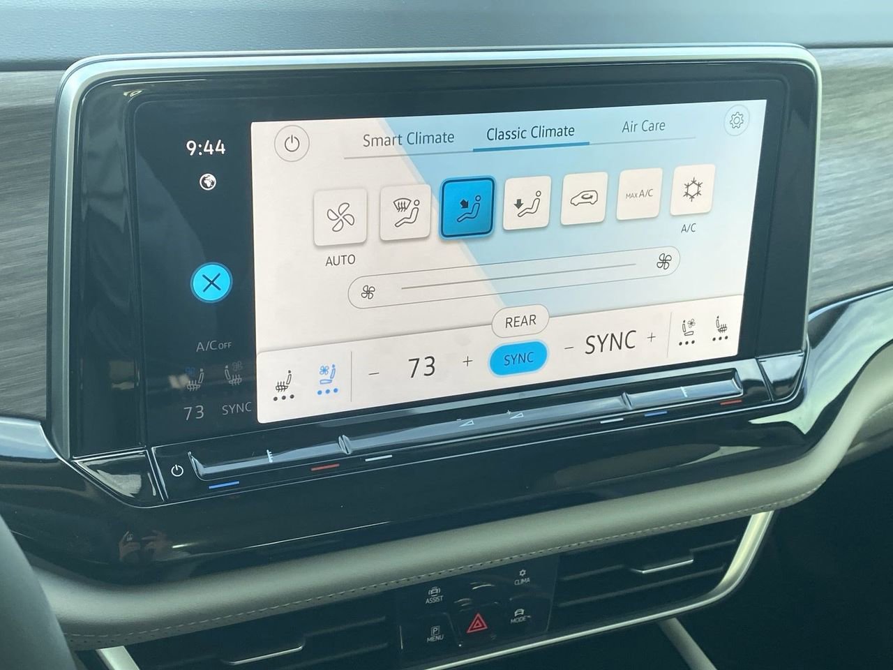 New 2026 Volkswagen Atlas SEL Premium R-Line image 10