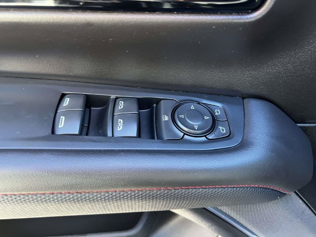 Used 2026 Chevrolet Suburban RST AWD/4WD image 20