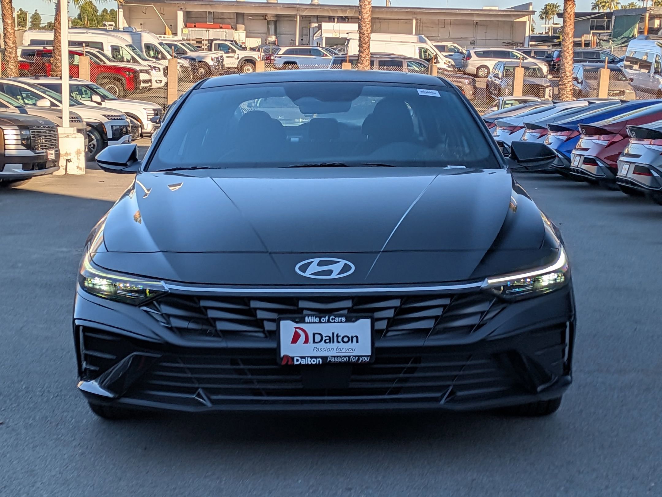 New 2026 Hyundai Elantra SEL Sport FWD image 2