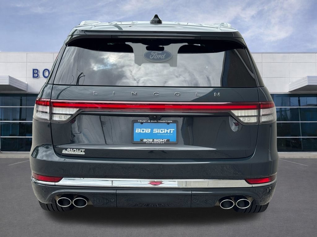 Used 2025 Lincoln Aviator Black Label AWD/4WD image 40
