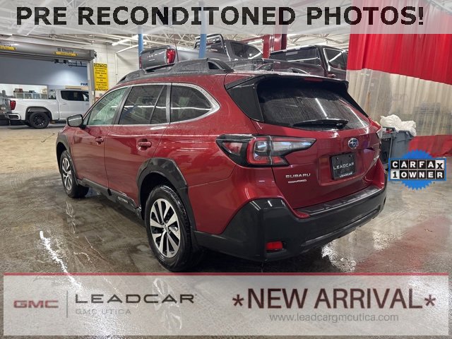Used 2024 Subaru Outback Premium image 3