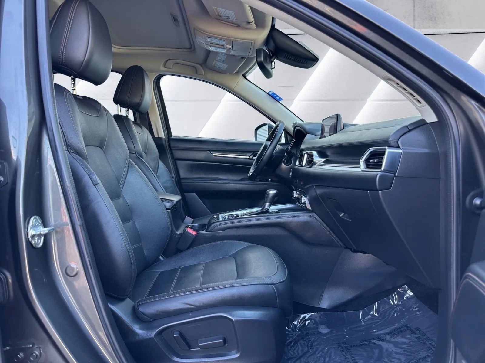 Used 2017 MAZDA CX-5 Grand Touring w/ Premium Package image 10