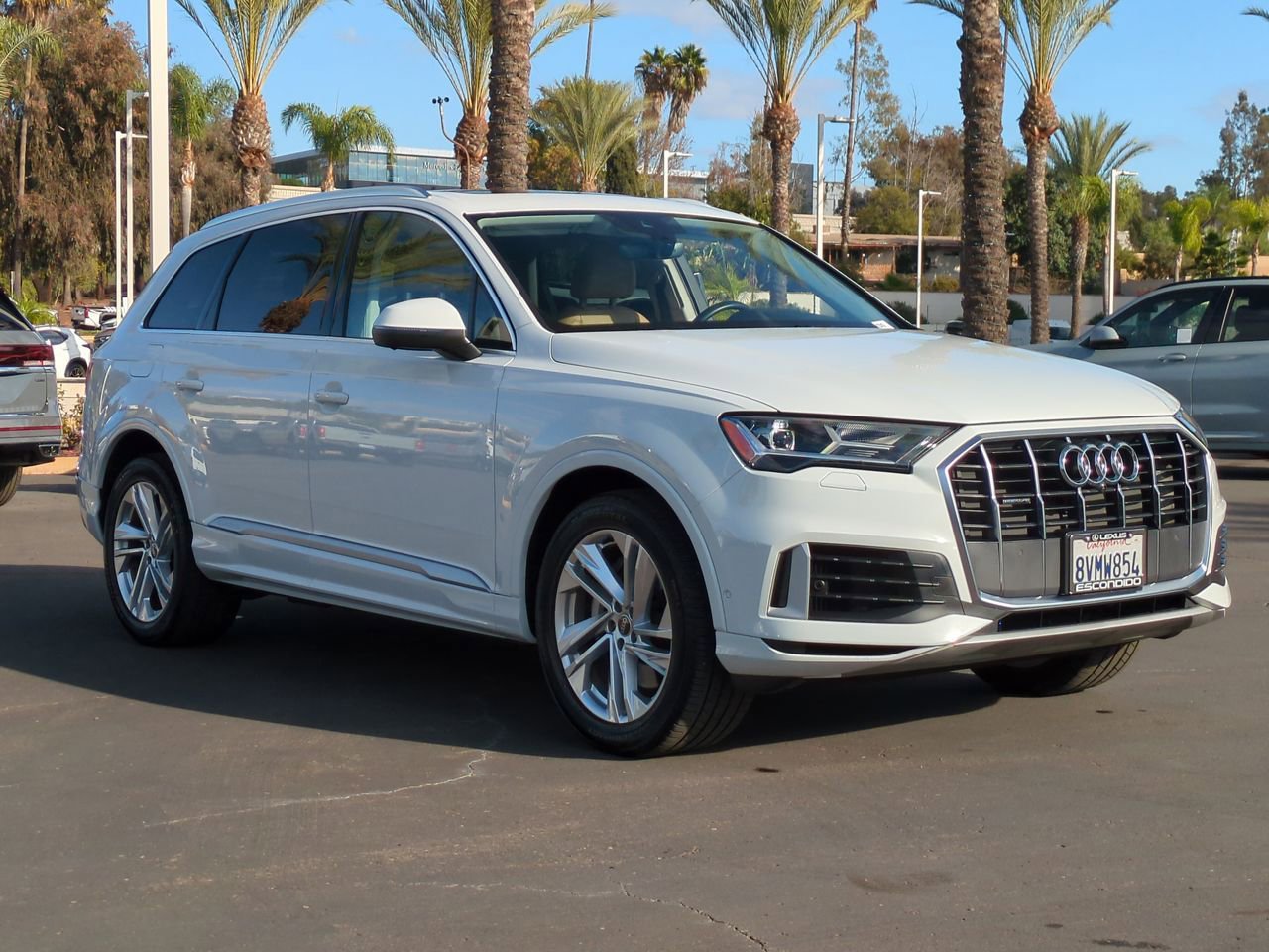 Used 2021 Audi Q7 3.0T Premium w/ Convenience Package image 3