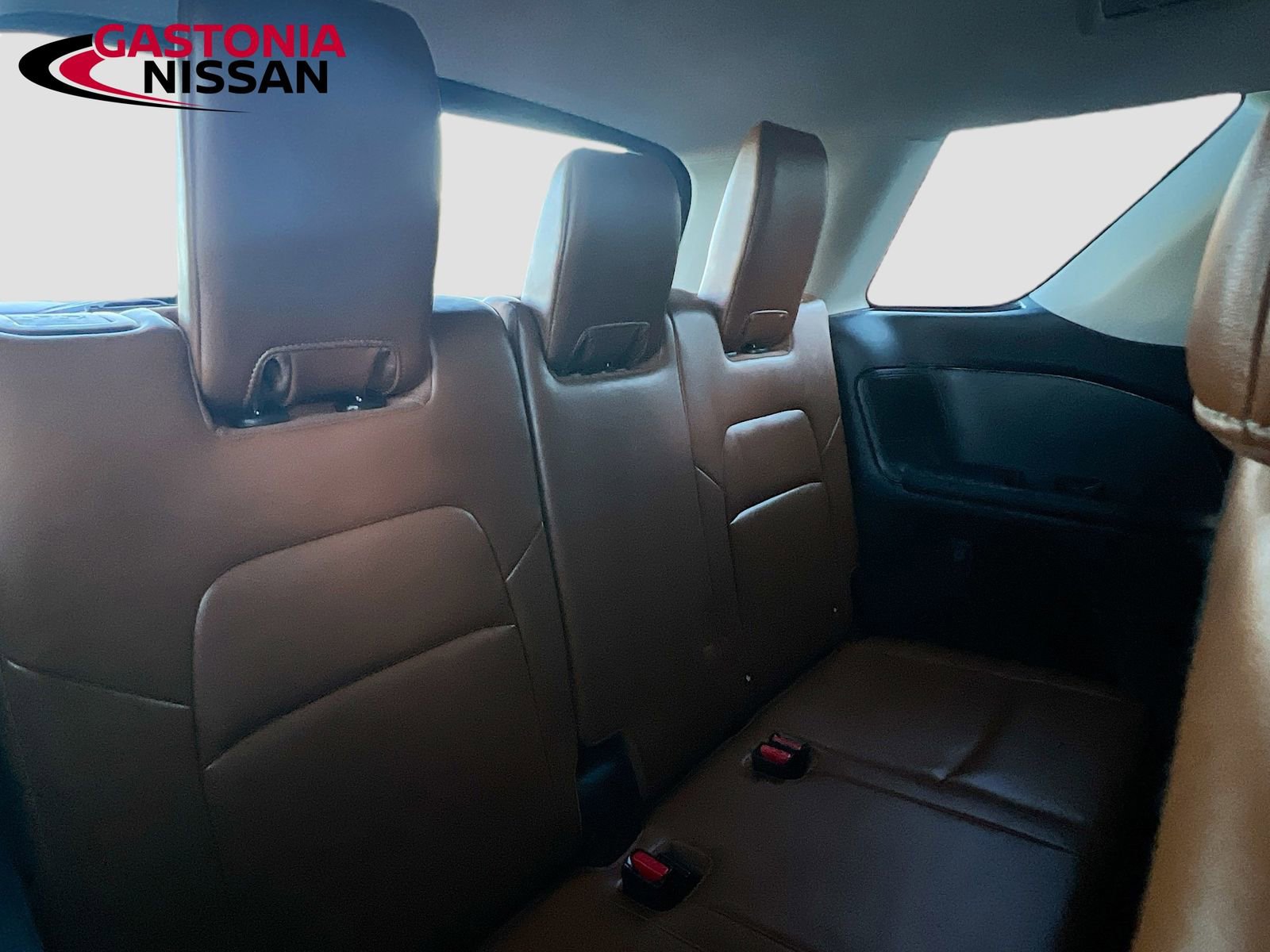 Used 2024 Nissan Pathfinder Platinum w/ Cargo Package image 36