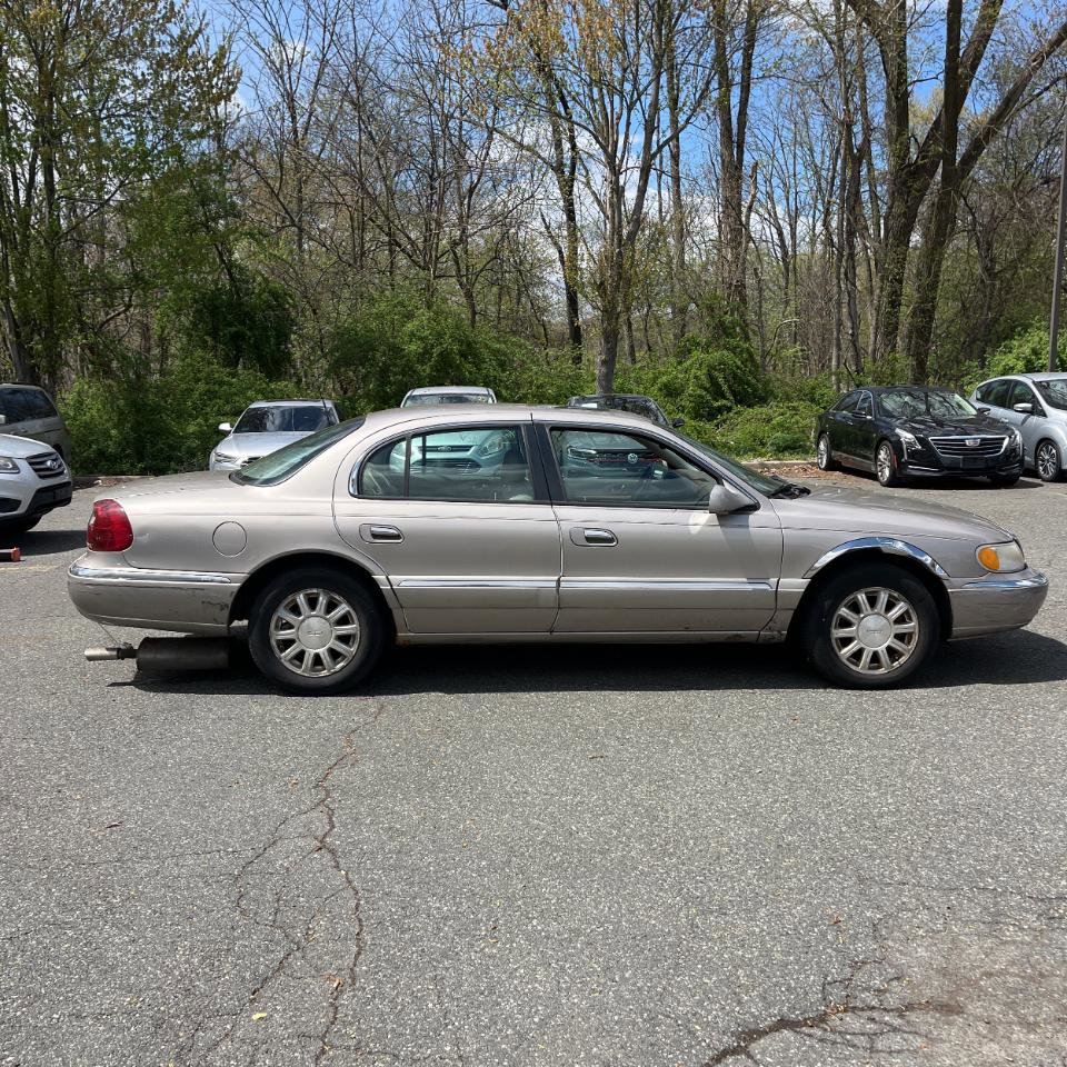 Used 2000 Lincoln Continental FWD image 3