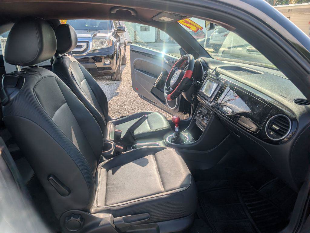 Used 2012 Volkswagen Beetle 2.5 FWD image 13