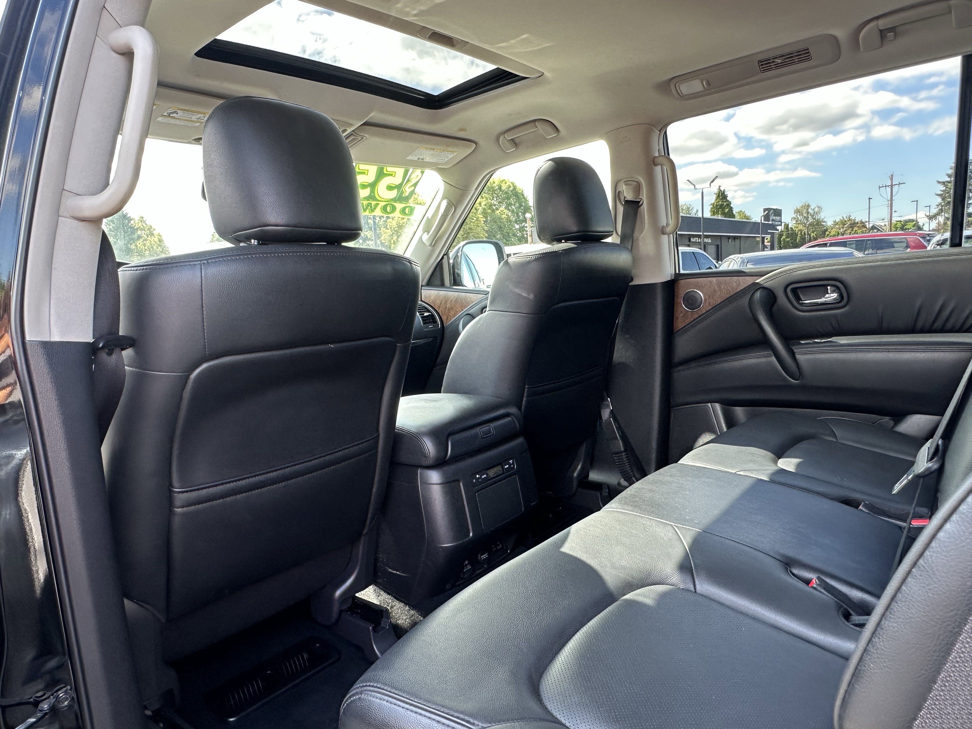 Used 2023 Nissan Armada SL image 19