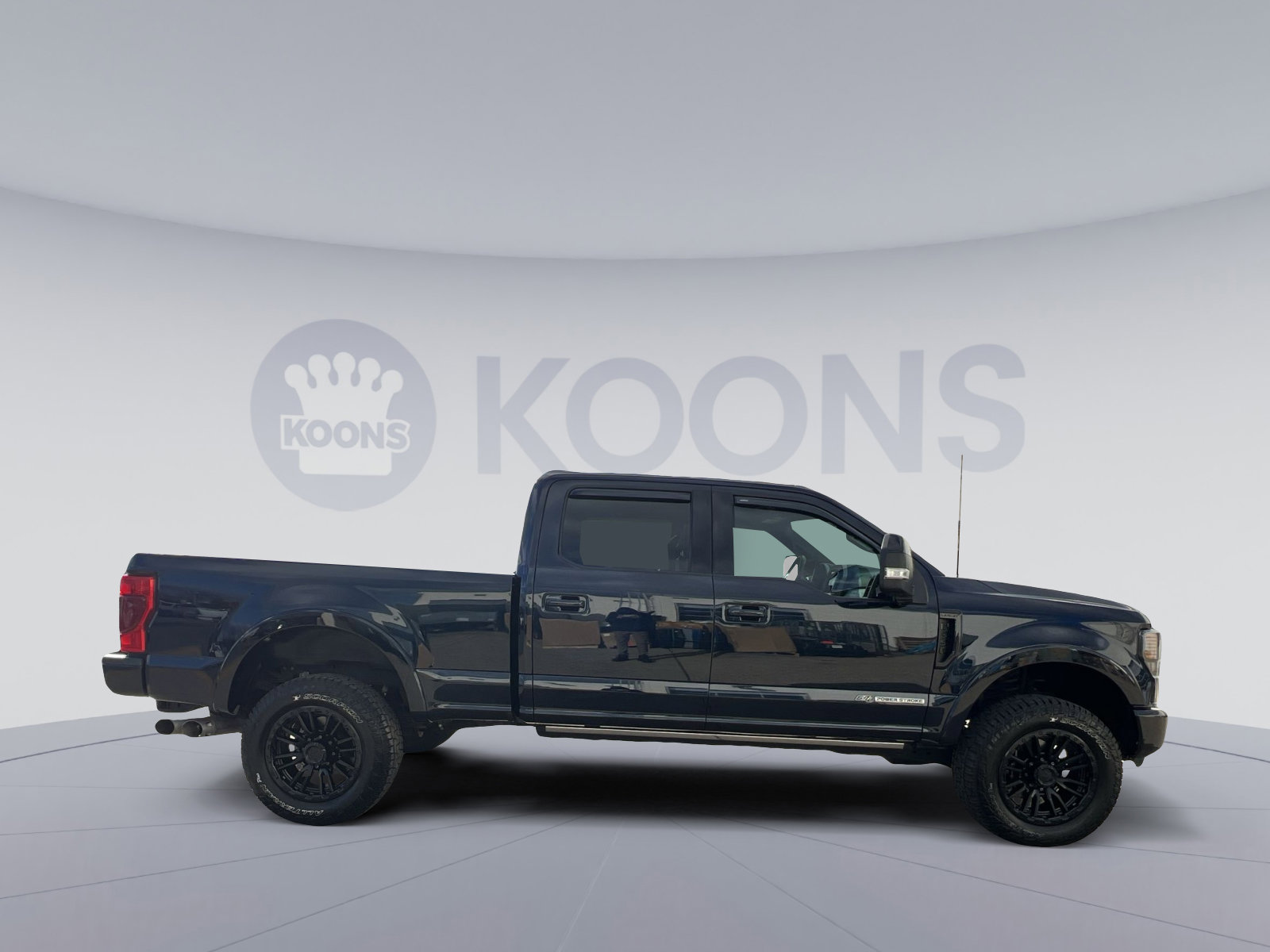 Used 2022 Ford F350 Lariat w/ Tremor Off-Road Package image 8
