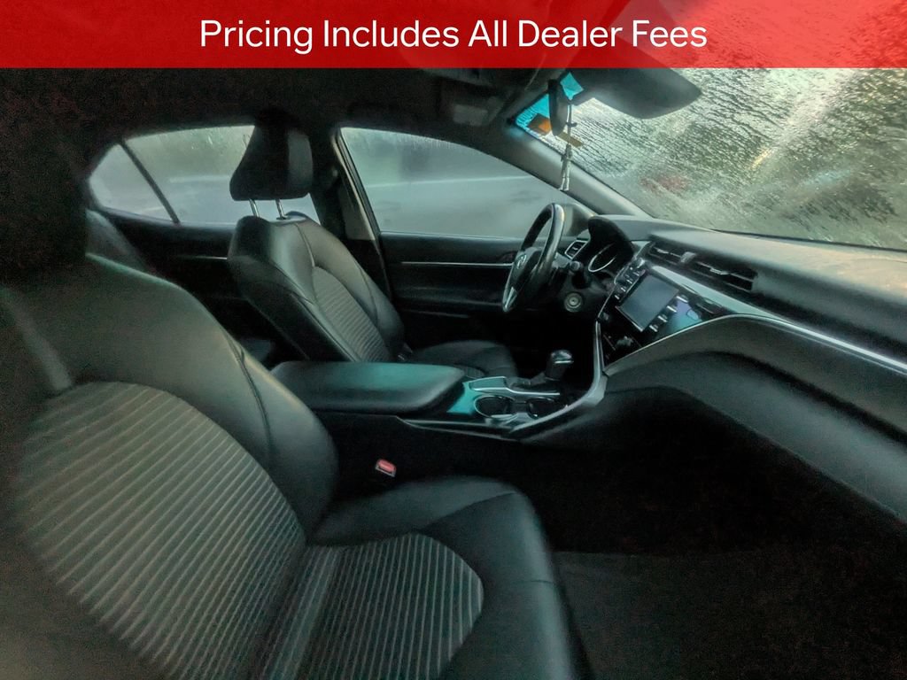 Used 2018 Toyota Camry SE FWD image 10