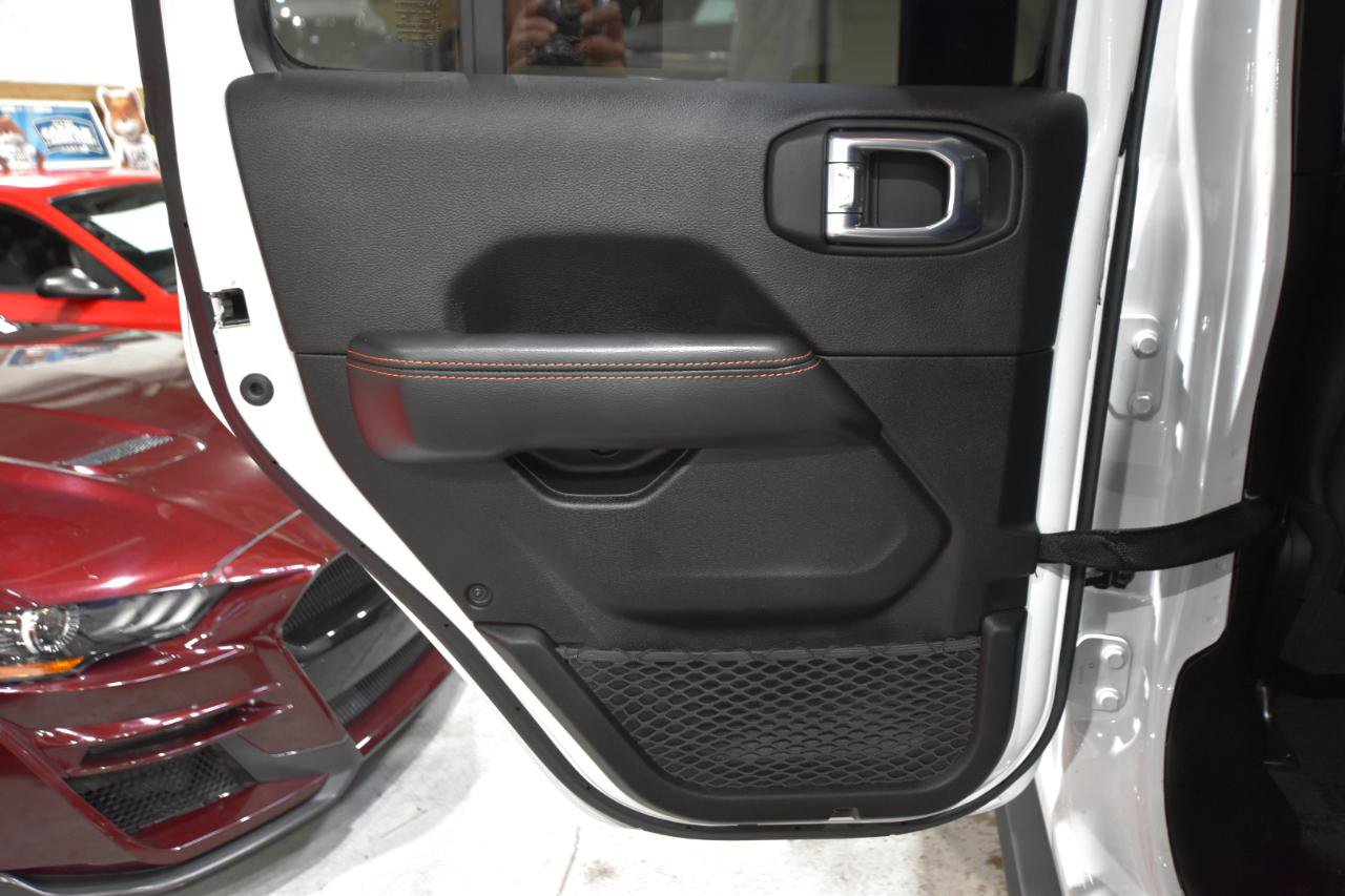 Used 2021 Jeep Gladiator Mojave AWD/4WD image 43